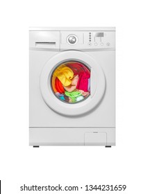 Lavadora con lavadora de color cargada para lavar. Sobre un fondo blanco.