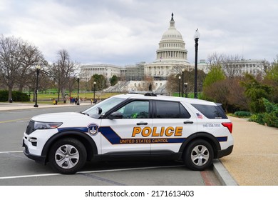 WASHINGTON, DC -27 MAR 2022- View Of A US Capitol Police Car In Front Of The United States Capitol Building, Home Of The United States Congress.