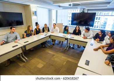 WASHINGTON DC - CIRCA APRIL 2015: Diverse, Multicultural College Students Have A Conversation In A Student Lounge At The Archer Center In Washington DC.