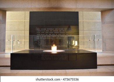 Washington DC, - Dec. 19: Internal View Of The Holocaust Memorial Museum. Real Pictures Of The Deported, Nazi Propaganda, Crematorium, Objects. Shot At December 19, 2015 In Washington DC, USA.