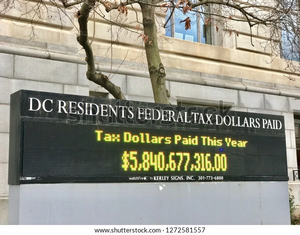 WASHINGTON, DC -\
JANUARY 1, 2019: Taxation without representation - DC GOVERNMENT\
Sign supports DC\
Statehood.