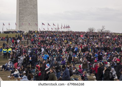 WASHINGTON, DC - JANUARY 17, 2017 : Crowds Gathered In National Mall For Donald Trump Inauguration On January 17, 2017 In Washington, DC.