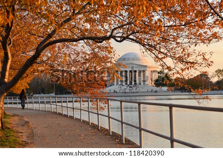 Washington DC, Jefferson Memorial in autumn