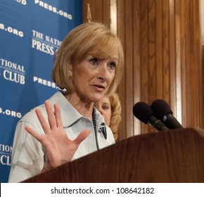 WASHINGTON, DC - JULY 24:  PBS Journalist And Newscaster Judy Woodruff Speaks To A Luncheon At The National Press Club, July 24, 2012 In Washington, DC