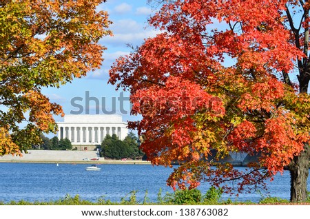 Washington DC, Lincoln Memorial in Autumn