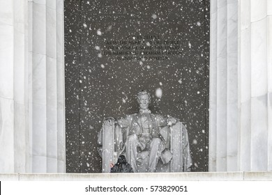 Washington DC, Lincoln Memorial In Snow -  United States 