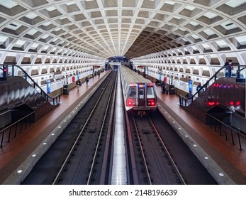 Washington DC, MAR 31 2022 - Interior View Of The Eastern Market Metro Station