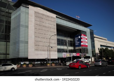 Washington, DC – October 26, 2017: The 1st Amendment Engraving On The Cornerstone Of The Newseum Building On Pennsylvania Avenue.