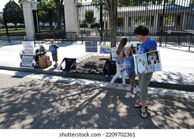 Washington, DC – September 27, 2022: The Family Of Lt. Ridge Alkonis USN, Keeps A Vigil At The White House In An Effort To Free Him From A Japanese Prison Where He Is Being Held.