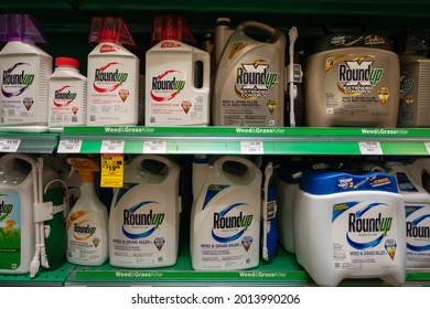 Washington, DC, USA - 23 July 2021: Different Roundup Weed Killer Products For Sale On A Shelf