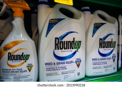 Washington, DC, USA - 23 July 2021: Different Roundup Weed Killer Products For Sale On A Shelf