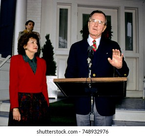 Washington DC., USA, 24th December, 1988
President Elect George H.W. Bush Announces Elizabeth Dole As His Nominee As Secretary Of Labor. Standing On The Front Porch Of The VIce President's Residence 