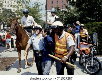 Washington, DC. USA, 6th April, 1980
D.C. And US Park Police Clash With Supporters Of The Ayatollah Khomeini And The Iranian Islamic Revolution.
