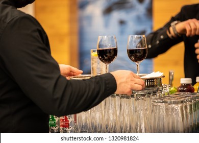 Washington, DC / USA - February 15, 2019: Alcoholic And Non-alcoholic Beverages, Including Red Wine, Are Served At A Free Corporate Networking Event Meant To Connect Business Leaders With Each Other.