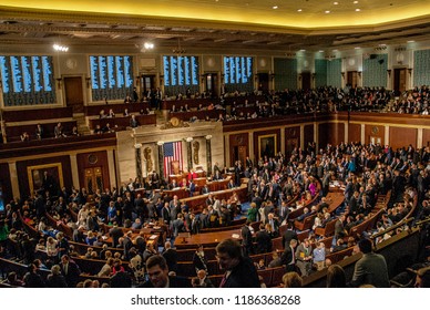 Washington, DC., USA, January 3, 2017
Members Of The 115th Congress And Their Familes Mingle On The House Floor While  Attending The Joint Session On The Opening Day Of The Current Session. 