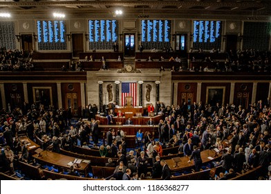 Washington, DC., USA, January 3, 2017
Members of the 115th congress and their familes mingle on the house floor while  attending the joint session on the opening day of the current session. 