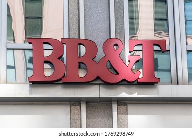 62 Truist Bank Images, Stock Photos & Vectors | Shutterstock