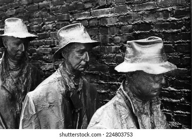 WASHINGTON DC, USA - JULY 17, 2014: A Detail From A Statue Group At The Franklin Delano Roosevelt Memorial That Portrays The Depth Of The Great Depression. (Scanned From Black And White Film.)