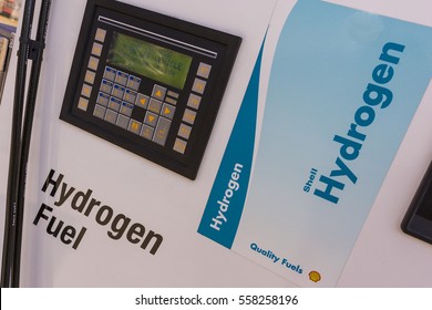 WASHINGTON, DC, USA - MARCH 29, 2006: Hydrogen Fuel Pump At Shell Station, For Automobiles Running On Pollution-free Hydrogen-powered Fuel Cells.