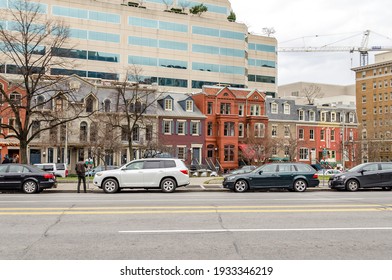 Washington DC, VA, USA - Dec 28th 2014: Scene From A Neighborhood In Downtown Washington DC. Urban Street Photography. Vehicles And Buildings.