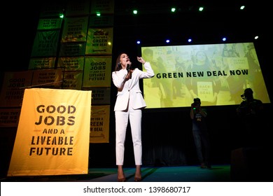  Washington, DC/USA- May 13, 2019: Senator Bernie Sanders And Representative Alexandria Ocasio Cortez Speak About The Importance Of A Green New Deal At A Town Hall Organized By The Sunrise Movement.