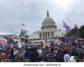 Washington DC,USA.Jan,06,2021.
After the rally, those who gathered at the call of President Trump, who were dissatisfied with the election results, marched to Congress and appealed for their support.