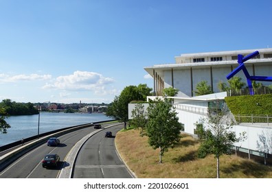 Washington, District Of Columbia, USA - August 16, 2022: View Of The Rock Creek And Potomac Parkway And The John F. Kennedy Center For The Performing Arts