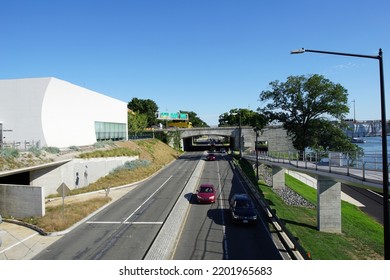 Washington, District Of Columbia, USA - August 16, 2022: View Of The Rock Creek And Potomac Parkway