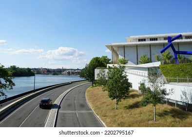 Washington, District Of Columbia, USA - August 16, 2022: View Of The Rock Creek And Potomac Parkway And The John F. Kennedy Center For The Performing Arts