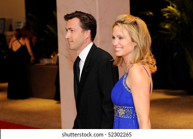 WASHINGTON MAY 1 - Andrew Shue And Amy Robach Arrive At The White House Correspondents Association Dinner May 1, 2010 In Washington, D.C.