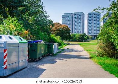 Wohnung Mull Stockfotos Bilder Und Fotografie Shutterstock