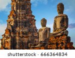 Wat Chaiwatthanaram temple in Ayuthaya Historical Park, a UNESCO world heritage site, Thailand