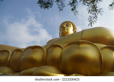 Wat Paknam Phasi Charoen Temple Of The Giant Buddha In Bangkok, Thailand.