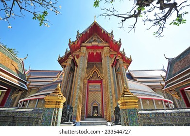 Wat Ratchabophit In Baingkok Thailand