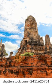 Wat Ratchaburana is a temple built during the 15th century in the old ancient capital of Ayutthaya. The temple is now in ruins, but is a popular tourist destination in Thailand.