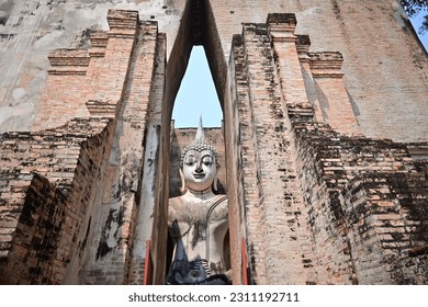 Wat Si Chum, Sukhothai Historical Park, Thailand - Shutterstock ID 2311192711
