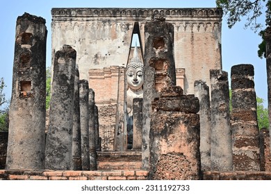 Wat Si Chum, Sukhothai Historical Park, Thailand - Shutterstock ID 2311192733