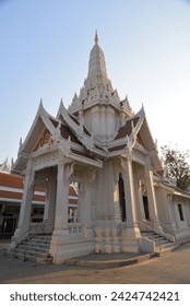 Wat Thep Sirinthrawat Ratchaworawihan (Wat Debsirindrawas Ratchaworawihan), named in honor of Queen Debsirindra, is a Buddhist Temple in Bangkok, Thailand, Asia