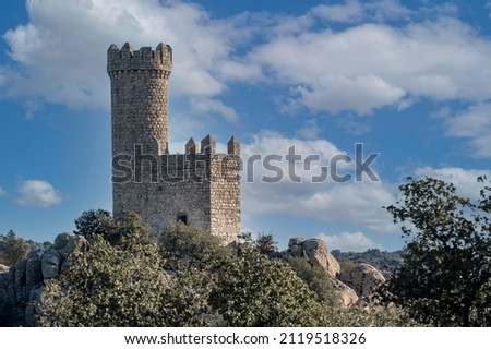 The watchtower of Torrelodones or tower of the Lodones