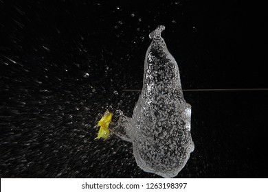 Water Ballon Photography, Water Freezing.