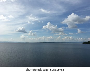 water and cloud background