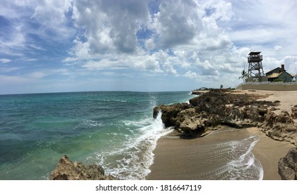 Water Crashing On The Rocks At House Of Refuge In Stuart, Florida