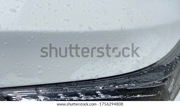 water drop on the car after\
rain
