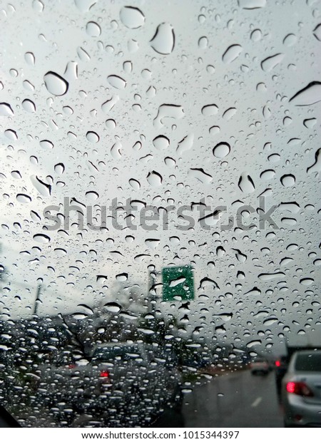 Water drops on the glass\
car