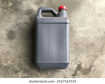 Bidón de agua contenedor de 5 litros