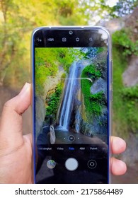 a water fall in the smartphone 
