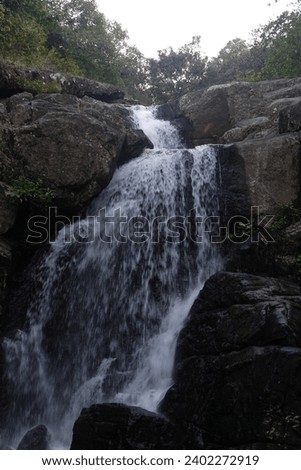 water falls in wayanad meenmutti 