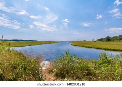 Water Flowing Towards Little Narragansett Bay 