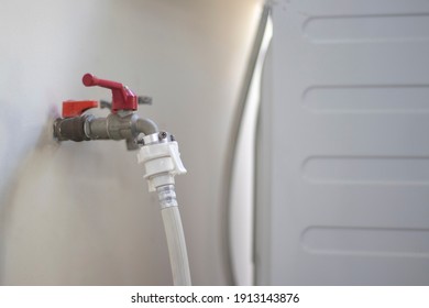 Water hose connection set for washing machine.