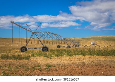 Water Irrigation Agricultural Farm Machinery Australian Rural Field